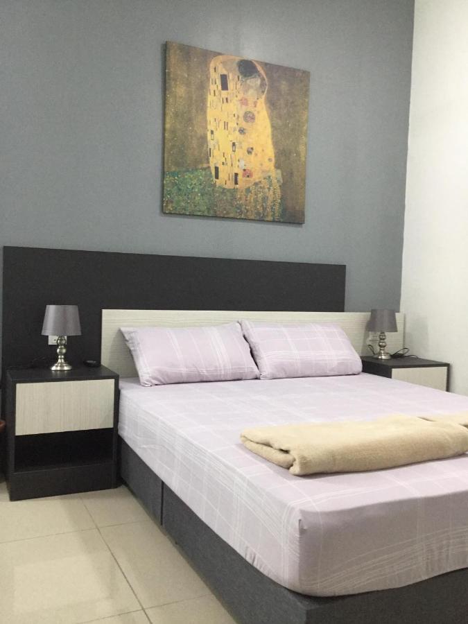 The Meadow Park Apartment กัมปาร์ ภายนอก รูปภาพ