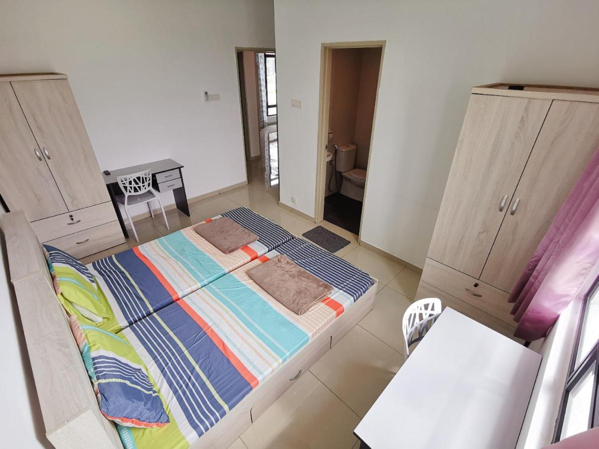 The Meadow Park Apartment กัมปาร์ ภายนอก รูปภาพ